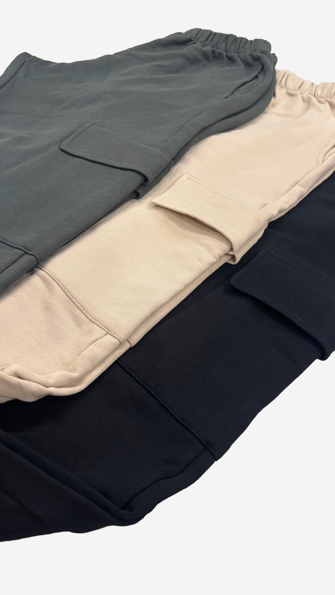 Pantalone tuta con tasche